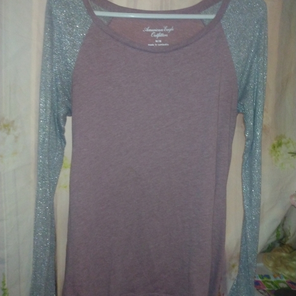 🎉American Eagle Outfitters Pink & Silver Top - Picture 2 of 6
